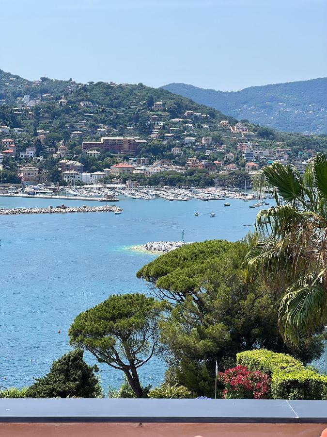 Attico San Faustino 165 Mq Piu 110 Mq Di Terrazza- In Villa 700 ,Vista Mare Strepitosa-100 M Dalla Spiaggia-Parking Esclusivo-Sky,Netflix Rapallo Exterior photo